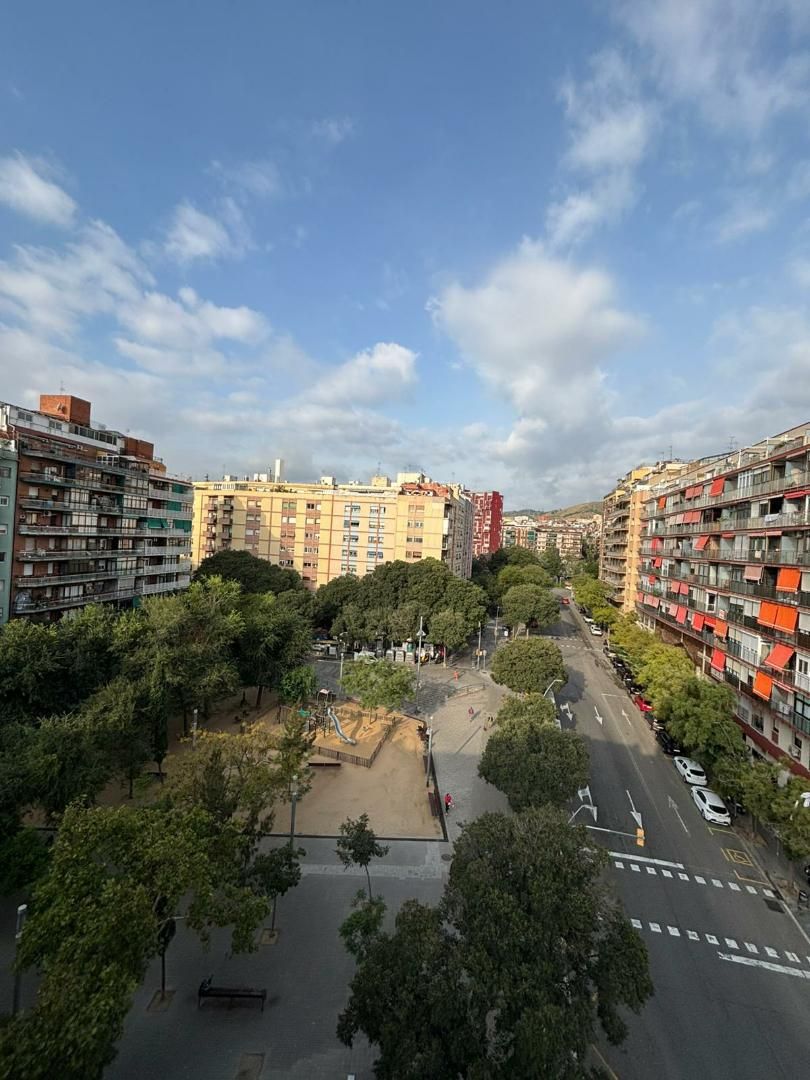 Pis en venda a Carrer Gran de Sant Andreu, 470, Sant Andreu de Palomar Vista exterior de Pis en venda en Barcelona Capital amb Aire condicionat, Calefacció i Terrassa