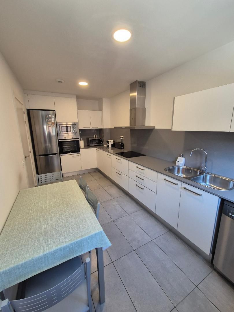 Kitchen of Flat for sale in Barberà del Vallès  with Air Conditioner, Terrace and Balcony