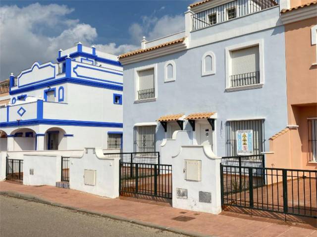 Dúplex en Alquiler en Calle Discovery, 76 en San Juan de los Terreros