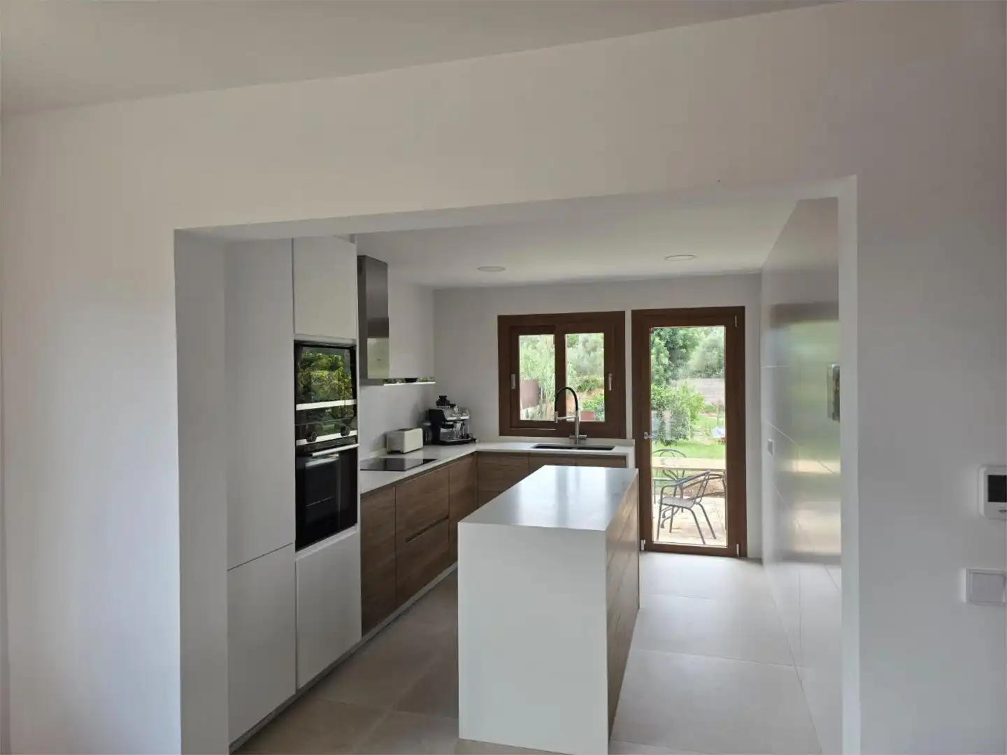 Houses for sale in Es Garrovers Kitchen of Houses for sale in Marratxí with Air Conditioner, Terrace and Swimming Pool