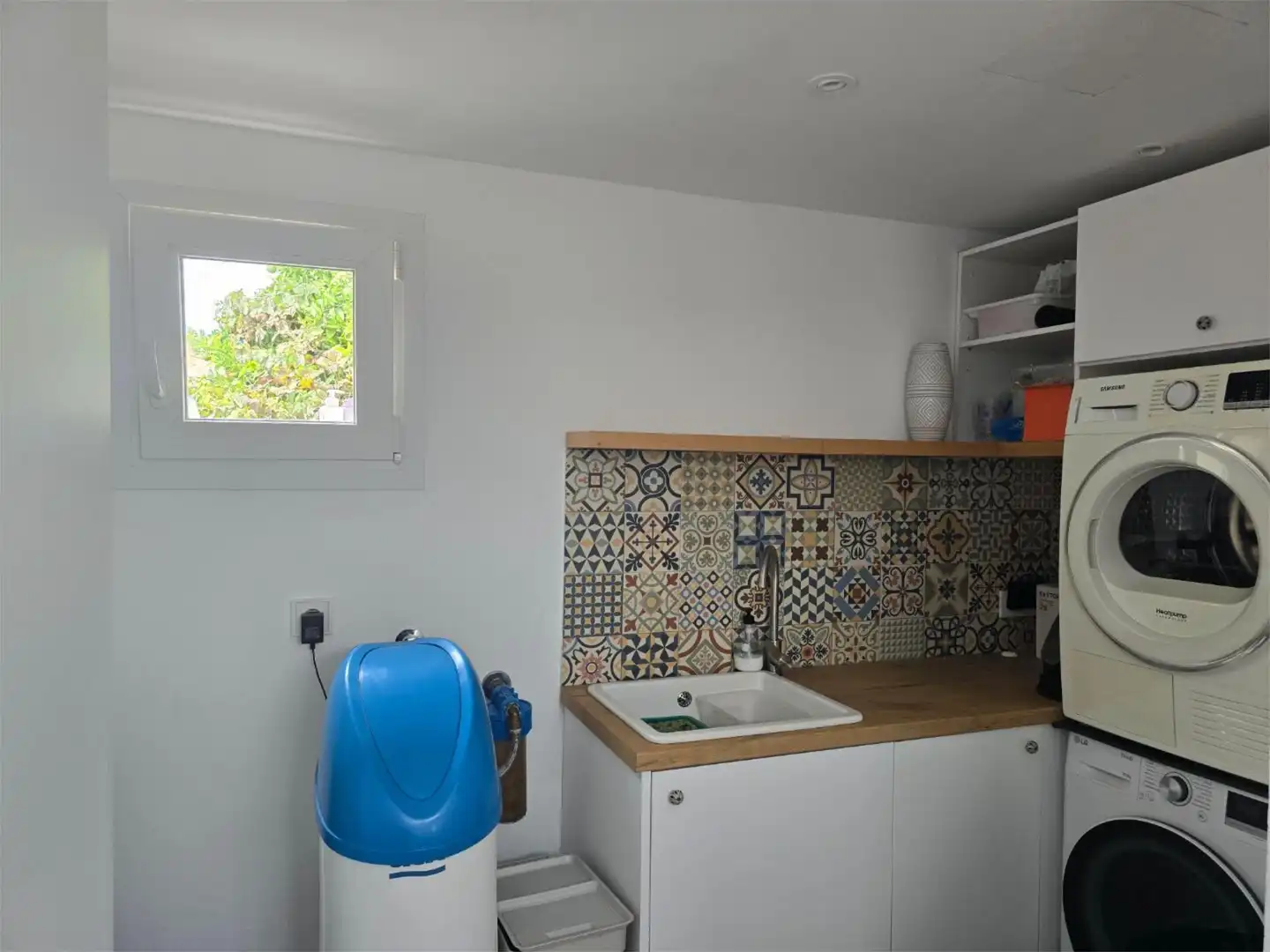 Houses for sale in Es Garrovers Kitchen of Houses for sale in Marratxí with Air Conditioner, Terrace and Swimming Pool