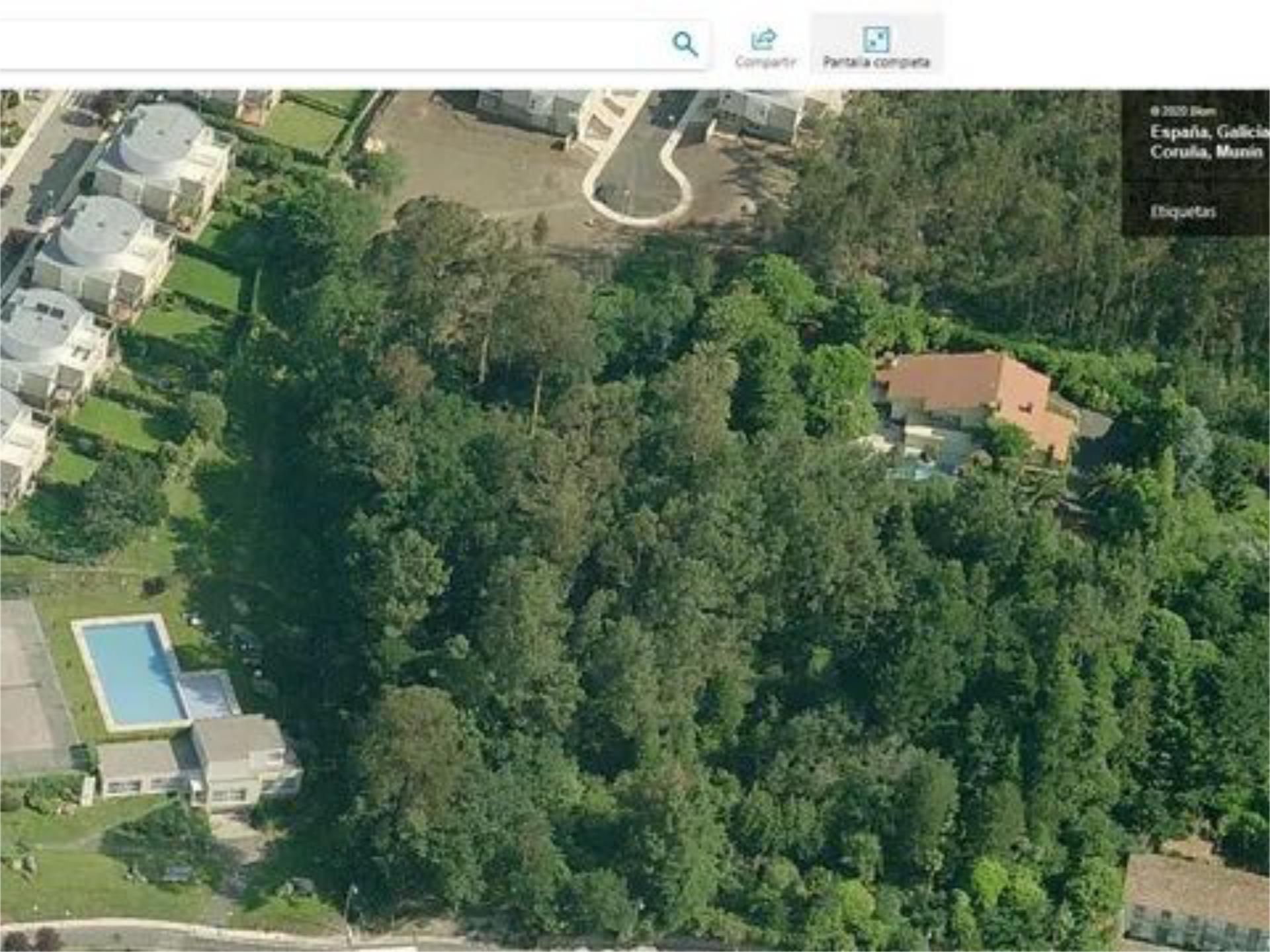 Single-family semi-detached for sale in Santiago de Compostela   with Terrace, Swimming Pool and Balcony