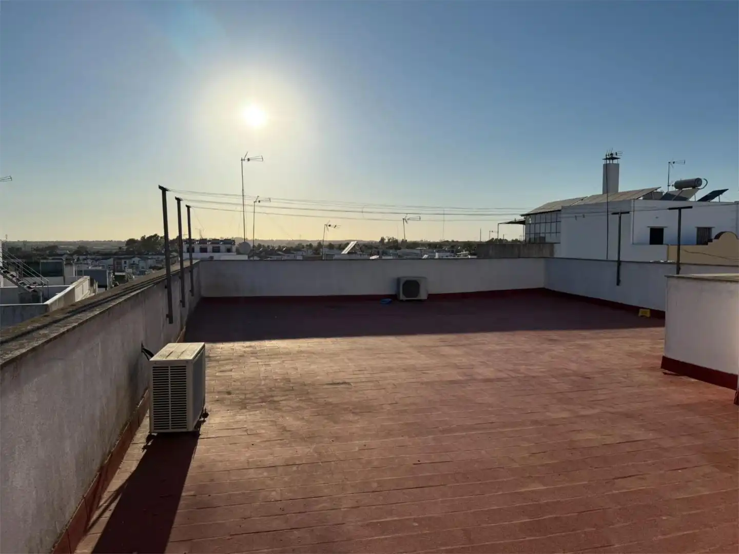 Wohnung zum Verkauf in Calle Larga, 142, La Puebla del Río Terrasse von Wohnung zum Verkauf in La Puebla del Río mit Abstellraum