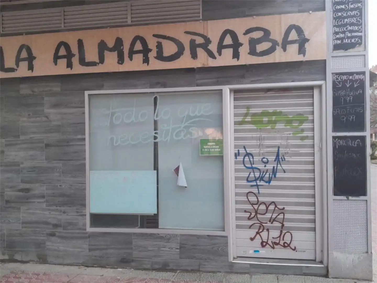 Local de lloguer en Zaragoza amb Aire condicionat