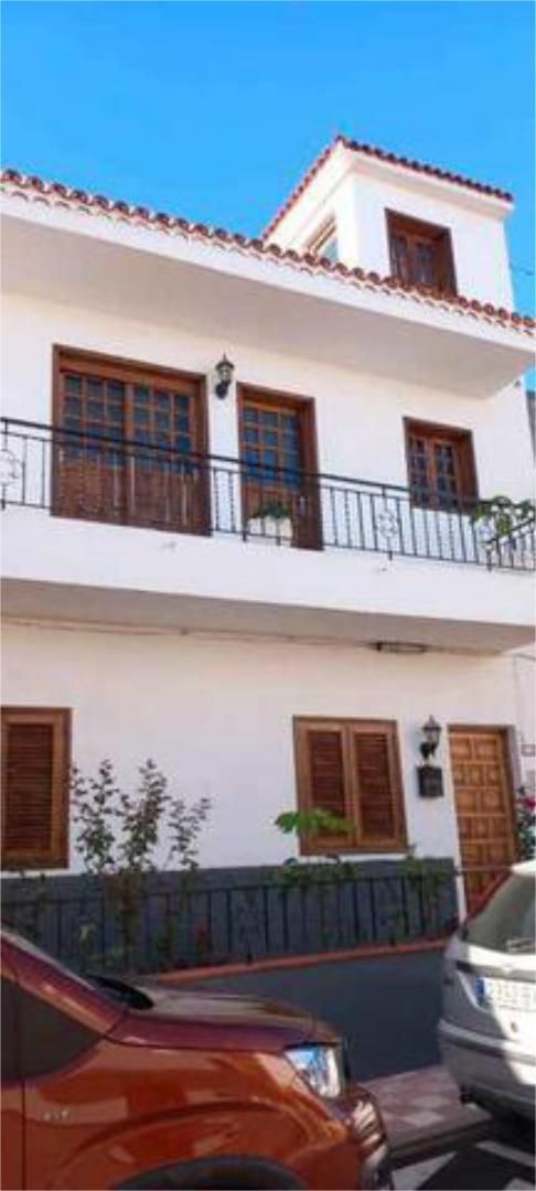 Vista exterior de Casa o xalet en venda en Los Realejos