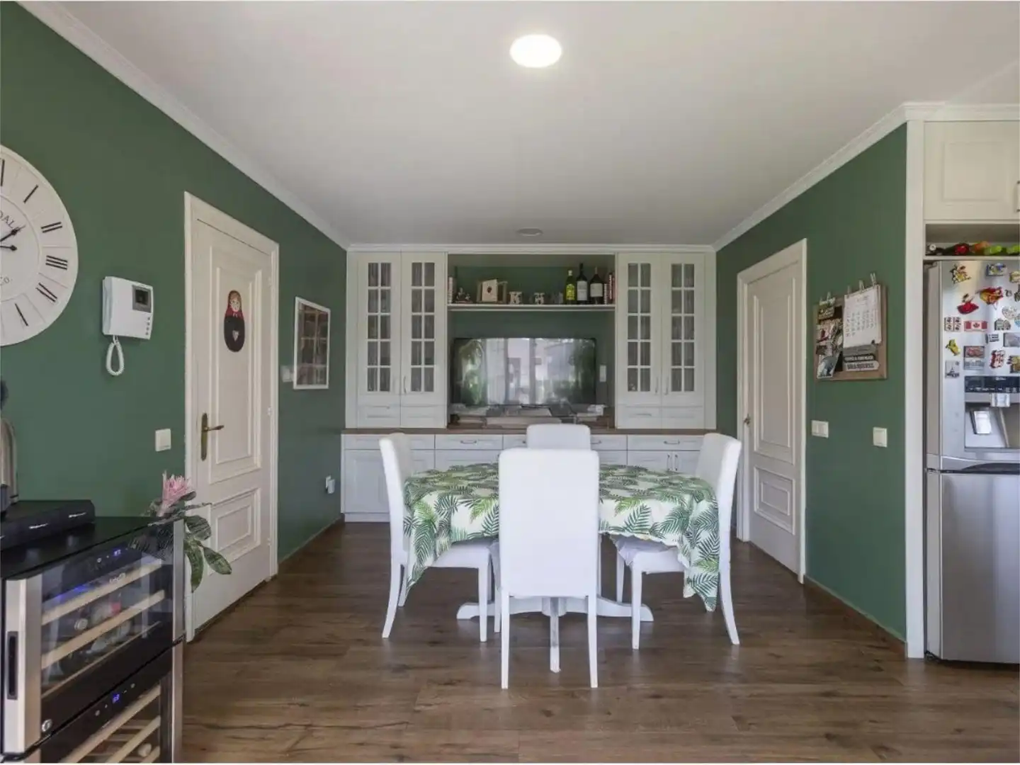Piso en venta en Villafranca del Castillo Comedor de Piso en venta en Villanueva de la Cañada con Aire acondicionado, Calefacción y Jardín privado