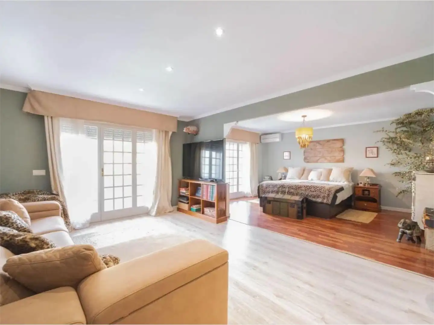 Piso en venta en Villafranca del Castillo Habitación de Piso en venta en Villanueva de la Cañada con Aire acondicionado, Calefacción y Jardín privado