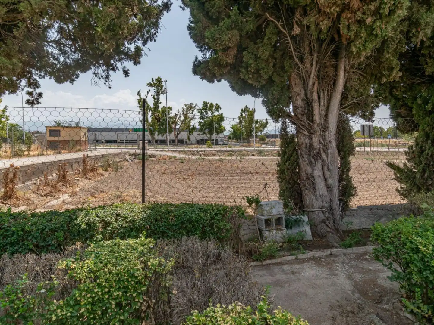 Flat for sale in Granada  with Private garden, Terrace and Swimming Pool