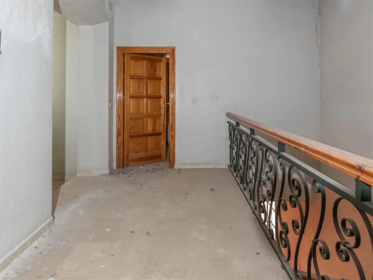 Flat for sale in Granada  with Private garden, Terrace and Swimming Pool