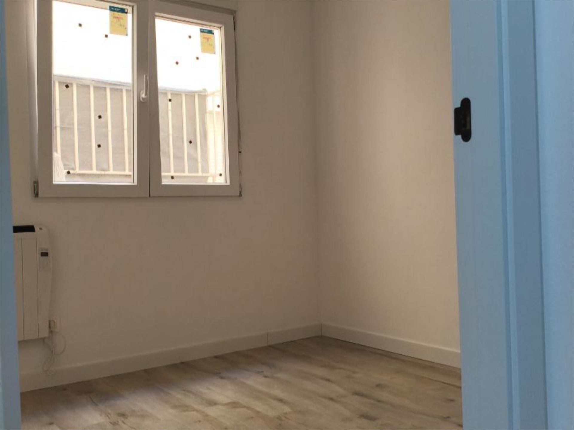 Bedroom of Flat to share in Camarena  with Terrace and Furnished