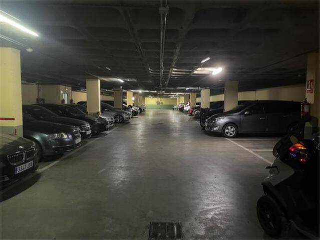 Garaje en Alquiler en San Pablo