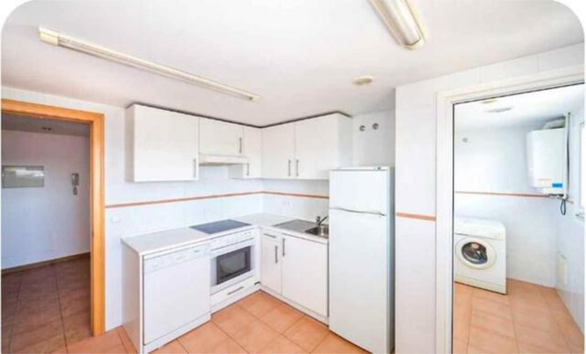 Kitchen of Flat to rent in Vigo   with Heating