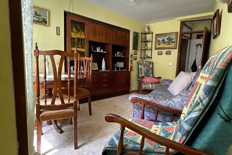 Casa o chalet en venta en Avenida Doctores Bermejo y Calderón, 27, Sahagún, León - imagen 1 Foto 1 de Casa o chalet en venta en Avenida Doctores Bermejo y Calderón, 27, Sahagún, León