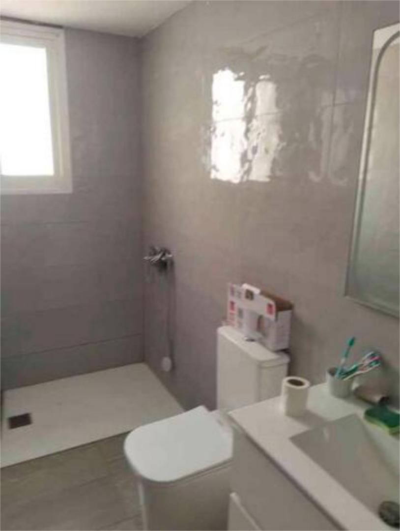 Bany de Casa o xalet en venda en Ador