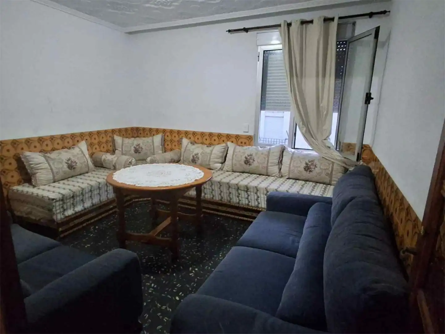 Sala de estar de Piso en venta en Ontinyent con Terraza, Trastero y Balcón
