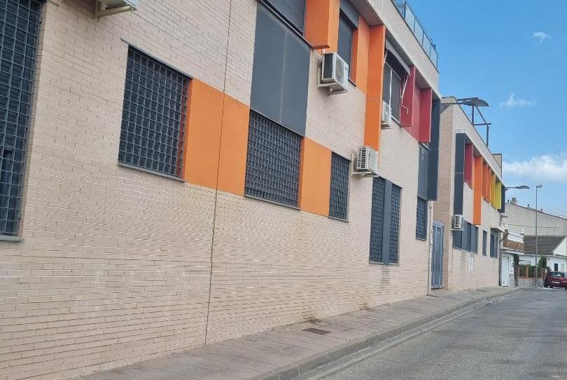 Flat for sale in Calle Manuel de Falla, Carretera de Granada - La Alcazaba, Granada - image 1 Photo 1 of Flat for sale in Calle Manuel de Falla, Carretera de Granada - La Alcazaba, Granada