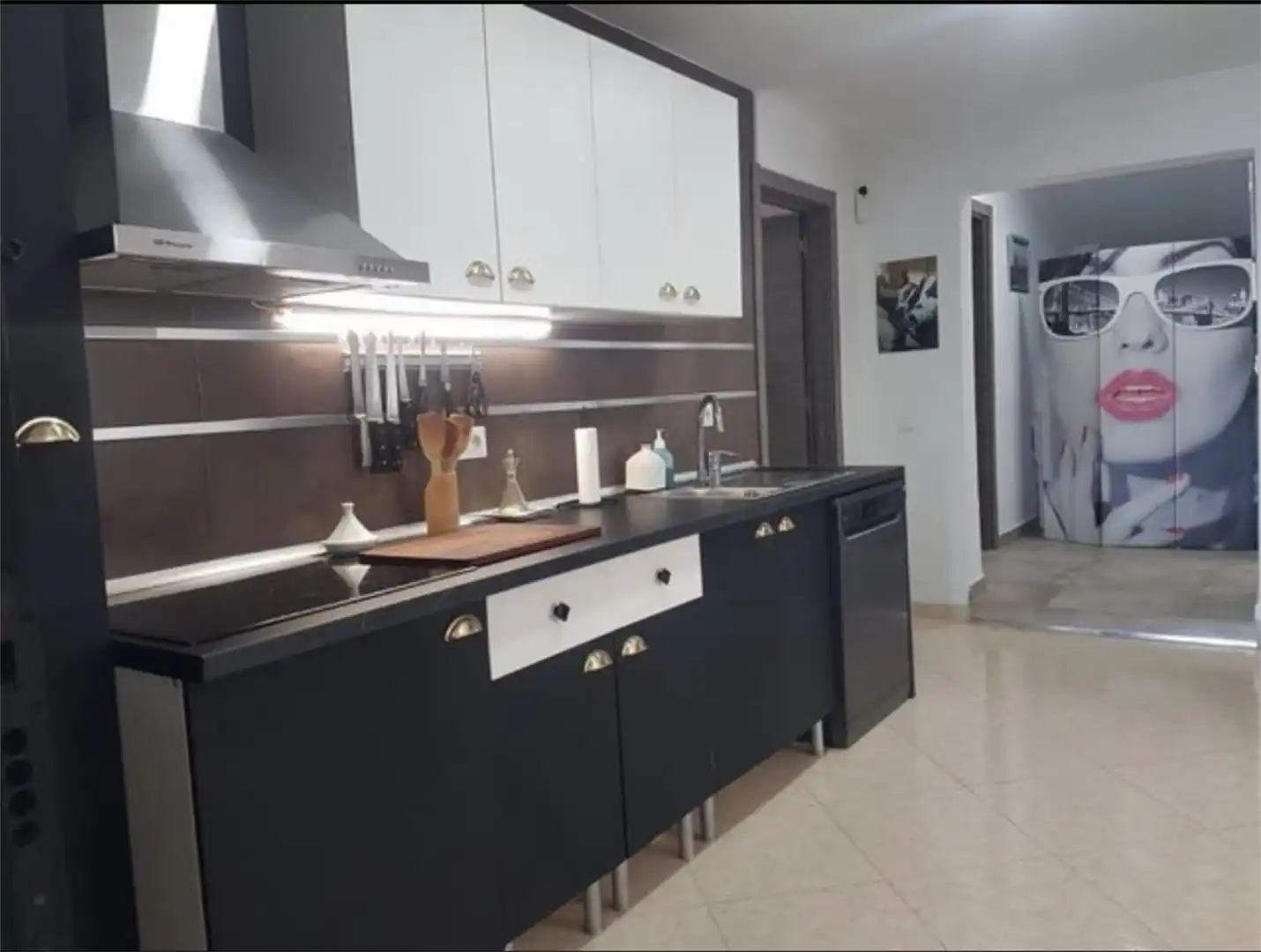 Küche von Wohnung zum Verkauf in Adra mit Klimaanlage, Privatgarten und Parkett