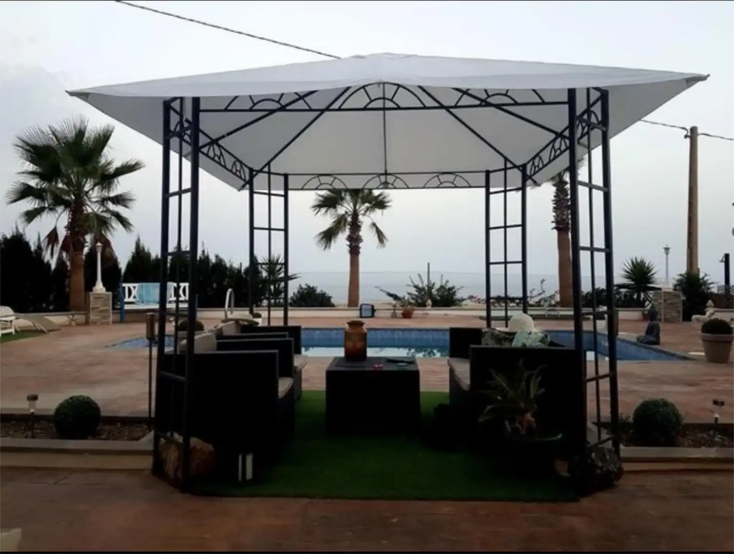 Terrasse von Wohnung zum Verkauf in Adra mit Klimaanlage, Privatgarten und Parkett