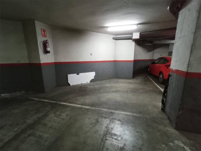 Garaje en Venta en Carrer de la Indústria, 64 en El Camp d'en Grassot i Gràcia Nova