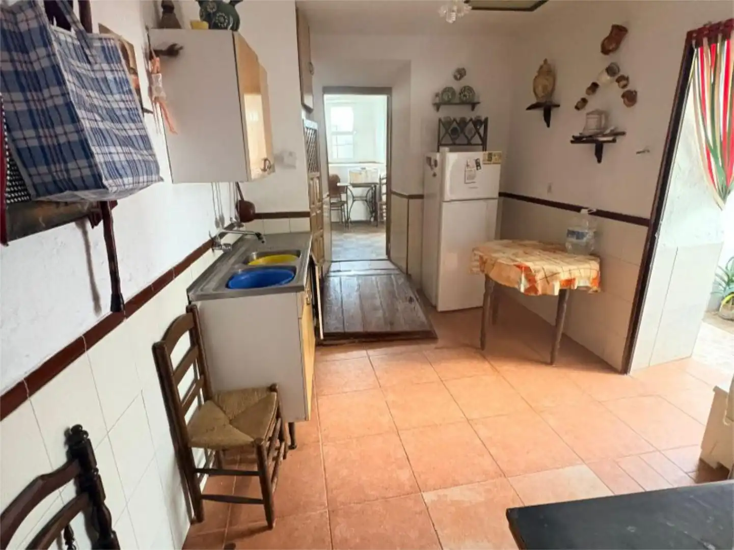 Casa adosada en venta en Calle San Francisco, 2, Fuentes de León Cocina de Casa adosada en venta en Fuentes de León con Terraza, Amueblado y Balcón