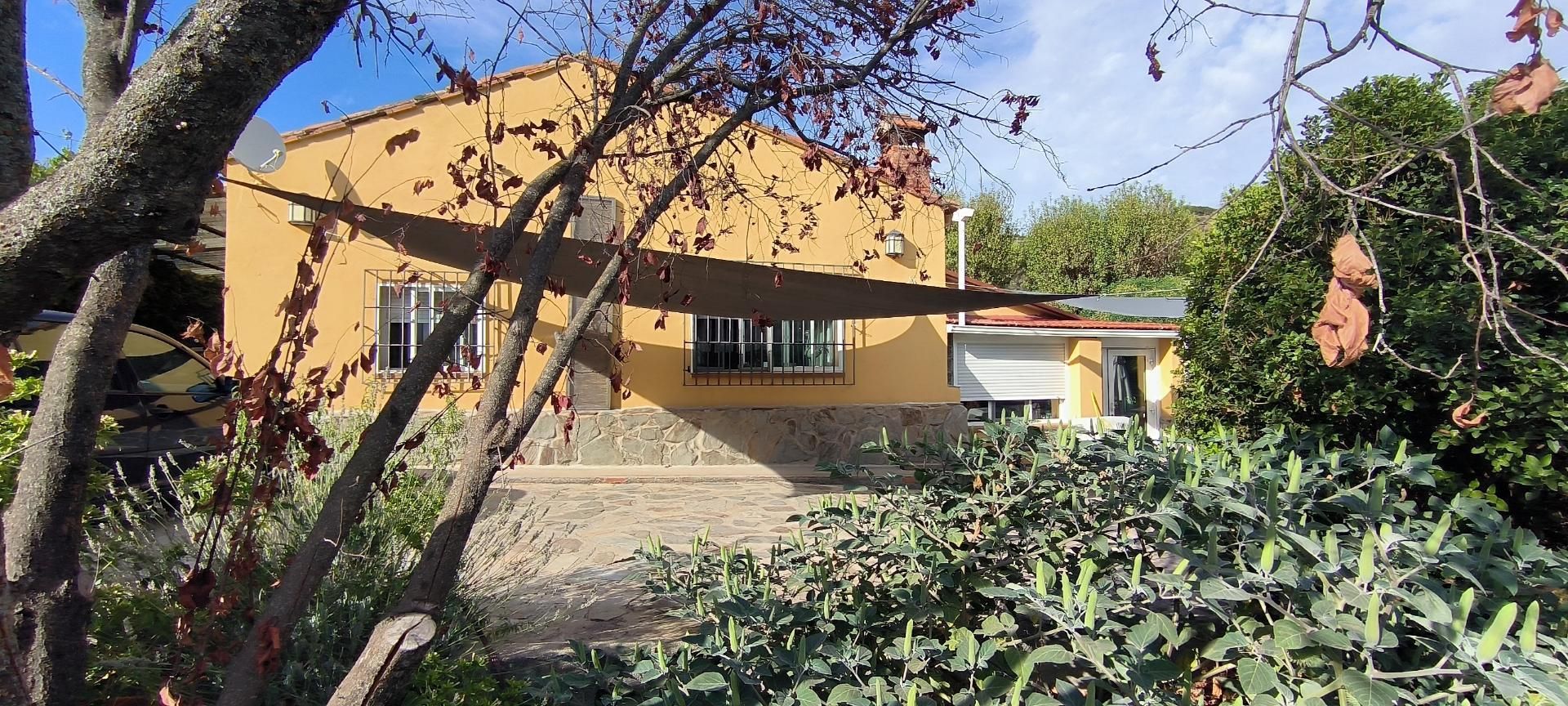 Exterior view of House or chalet for sale in Perales de Tajuña  with Air Conditioner and Swimming Pool