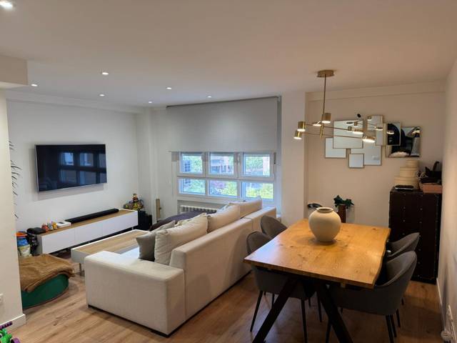 Piso en Venta en Calle K, 9 en Alameda de Osuna