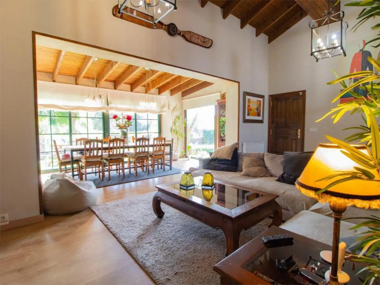 Casa o chalet en venta en Aldea Guimarans, 53, Bugallido Sala de estar de Casa o chalet en venta en Ames con Terraza, Piscina y Balcón
