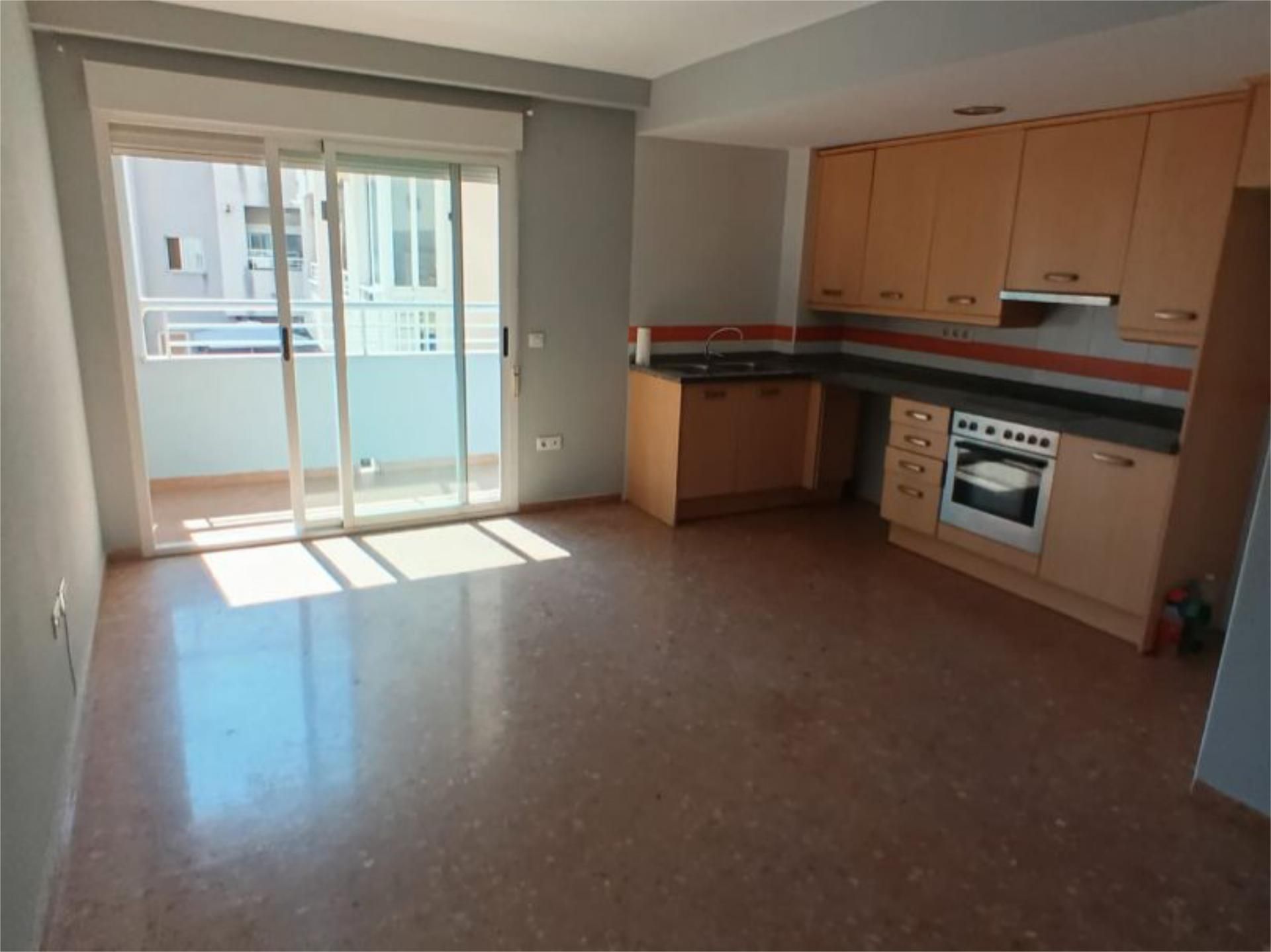 Kitchen of Flat for sale in Castellón de la Plana / Castelló de la Plana  with Terrace and Balcony