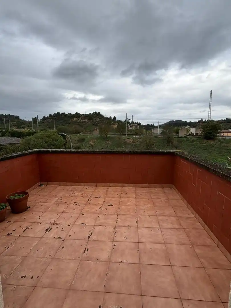 Einfamilien-Reihenhaus zum Verkauf in Carretera Albí, 9, Vinaixa Terrasse von Einfamilien-Reihenhaus zum Verkauf in Vinaixa mit Terrasse und Balkon