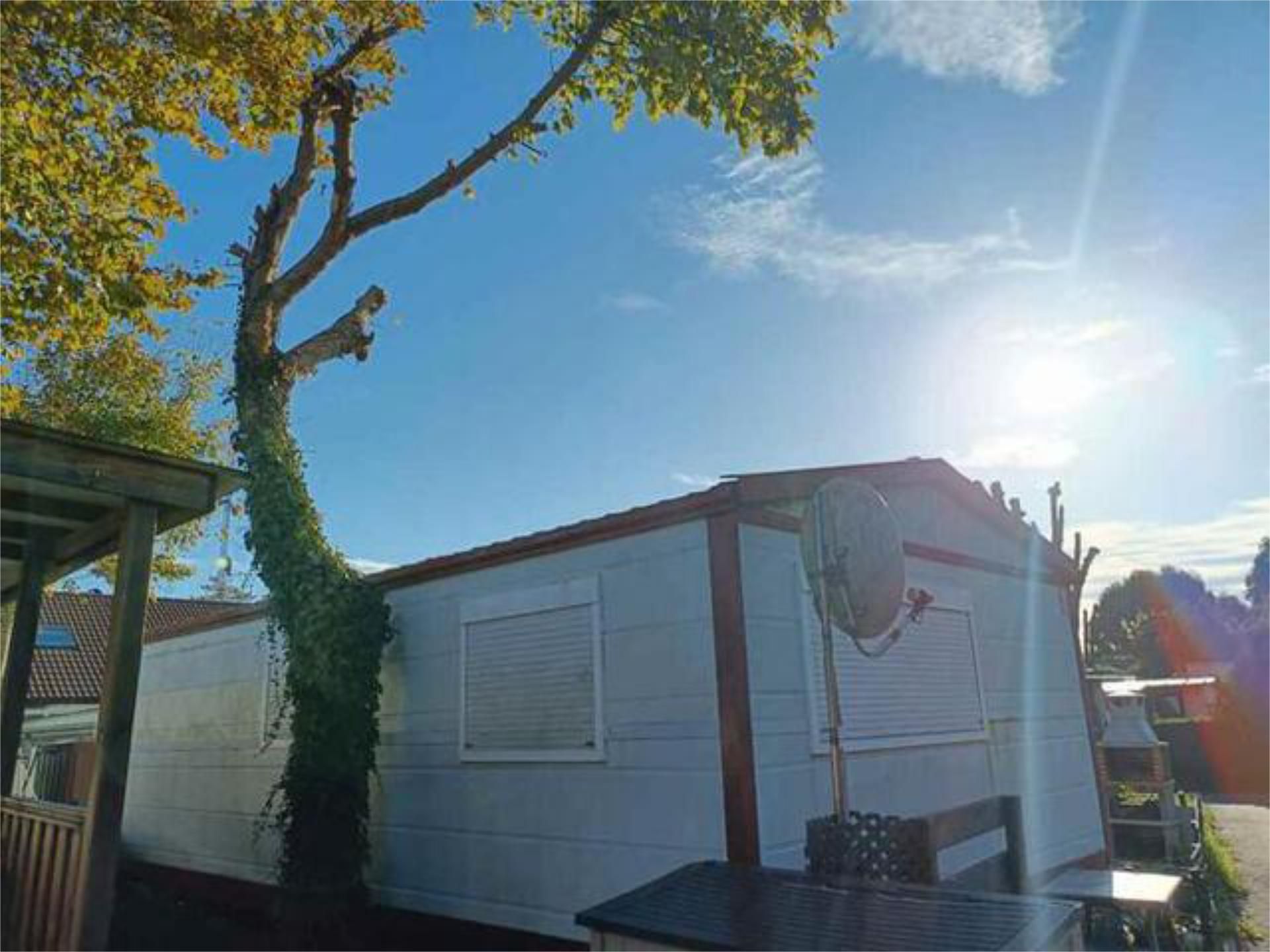 Exterior view of House or chalet for sale in Bareyo  with Private garden, Storage room and Furnished