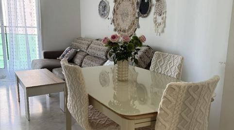 Foto 2 de Pis de lloguer a Avinguda Mestral, 5, Las Azaleas - Alkadir, Alicante