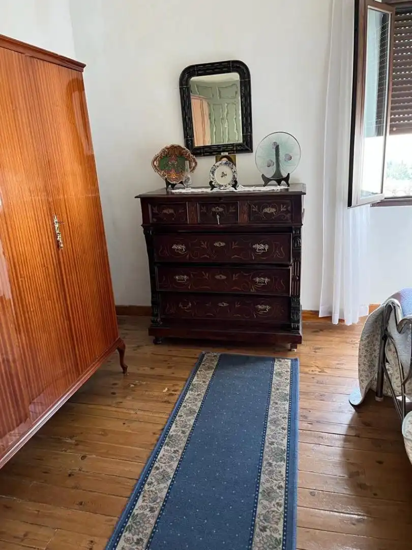 Casa adosada en venda a Calle de las Vistillas, 26, Palenzuela Dormitori de Casa adosada en venda en Palenzuela amb Jardí privat, Traster i Moblat