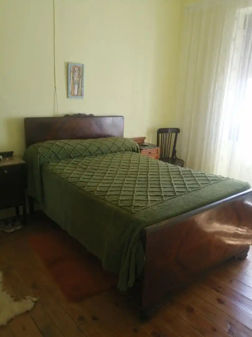 Casa adosada en venda a Calle de las Vistillas, 26, Palenzuela Dormitori de Casa adosada en venda en Palenzuela amb Jardí privat, Traster i Moblat