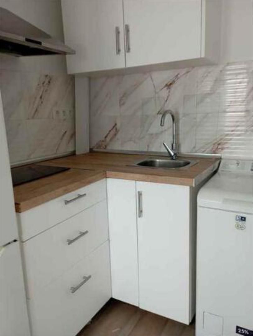 Study to rent in Norte - Barrio del Pilar - El Reñidero