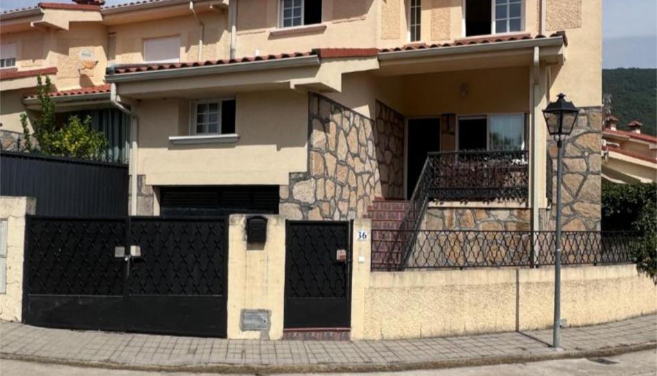 Casa o xalet en venda a Urbanización Mirasierra, 36, La Adrada , Ávila - imatge 1 Foto 1 de Casa o xalet en venda a Urbanización Mirasierra, 36, La Adrada , Ávila