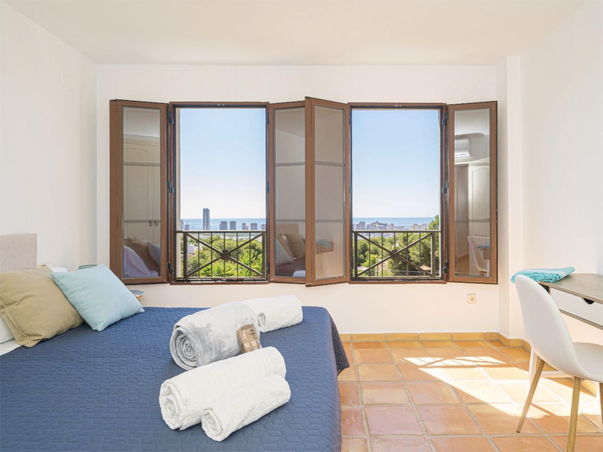 Bedroom of House or chalet to rent in Finestrat  with Air Conditioner, Private garden and Swimming Pool