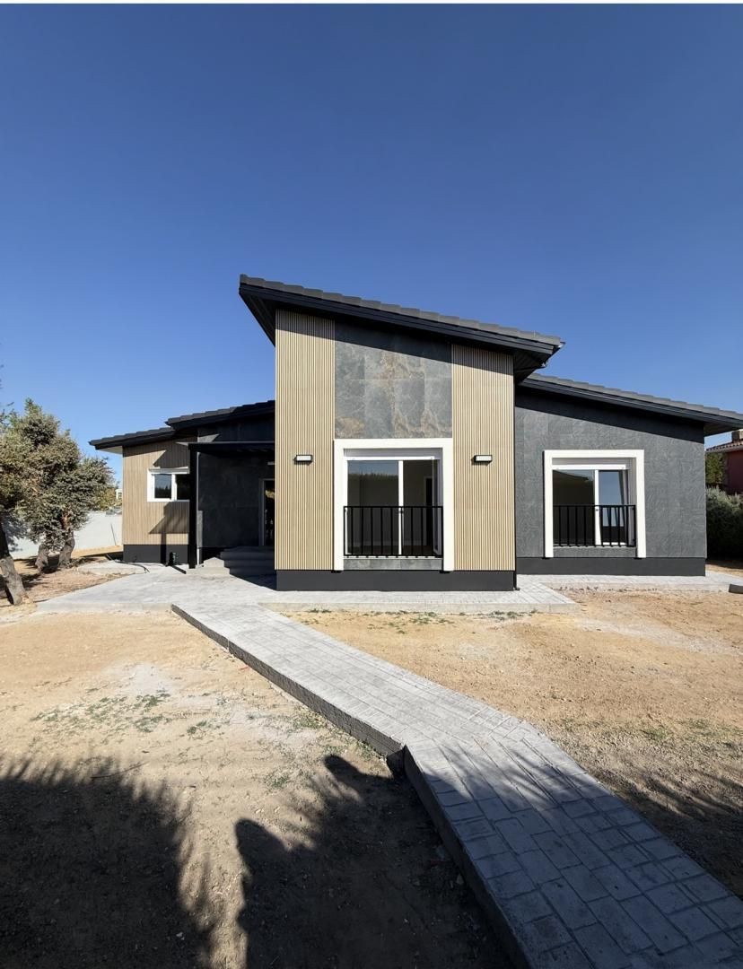 Exterior view of House or chalet for sale in Nuevo Baztán