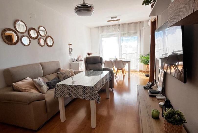 Flat for sale in Avenida Palos de la Frontera, 2, Santa Fe, Granada - image 1 Photo 1 of Flat for sale in Avenida Palos de la Frontera, 2, Santa Fe, Granada