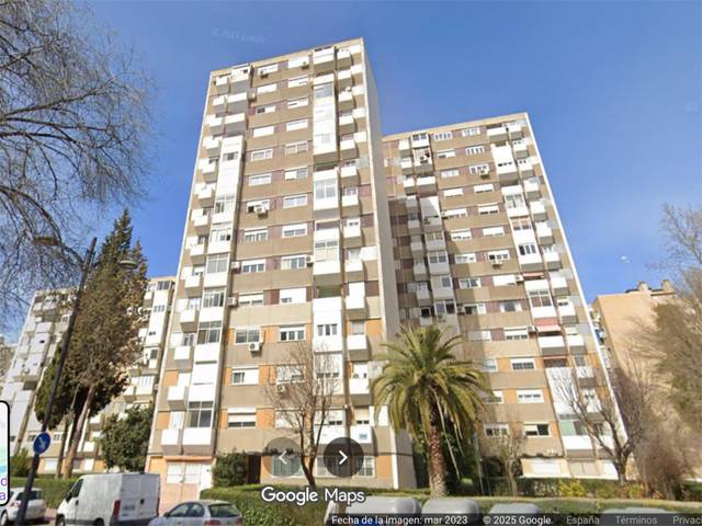 Piso en Venta en Avenida Virgen del Val, 65 en Val