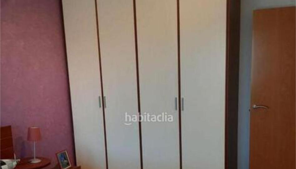 Piso en venta en Santa Margarida de Montbui, Barcelona - imagen 1 Foto 1 de Piso en venta en Santa Margarida de Montbui, Barcelona