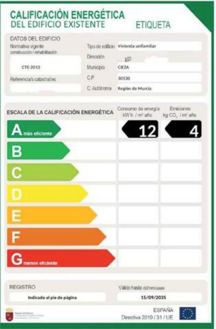 Casa adosada en venda a Cieza Jardí de Casa adosada en venda en Cieza amb Terrassa