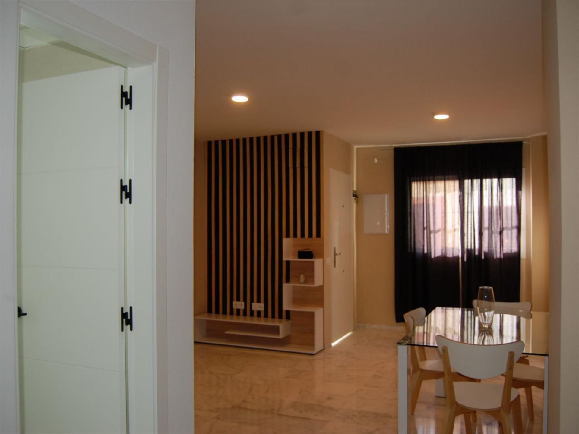 Single-family semi-detached to rent in Palomares del Río  with Air Conditioner, Heating and Terrace