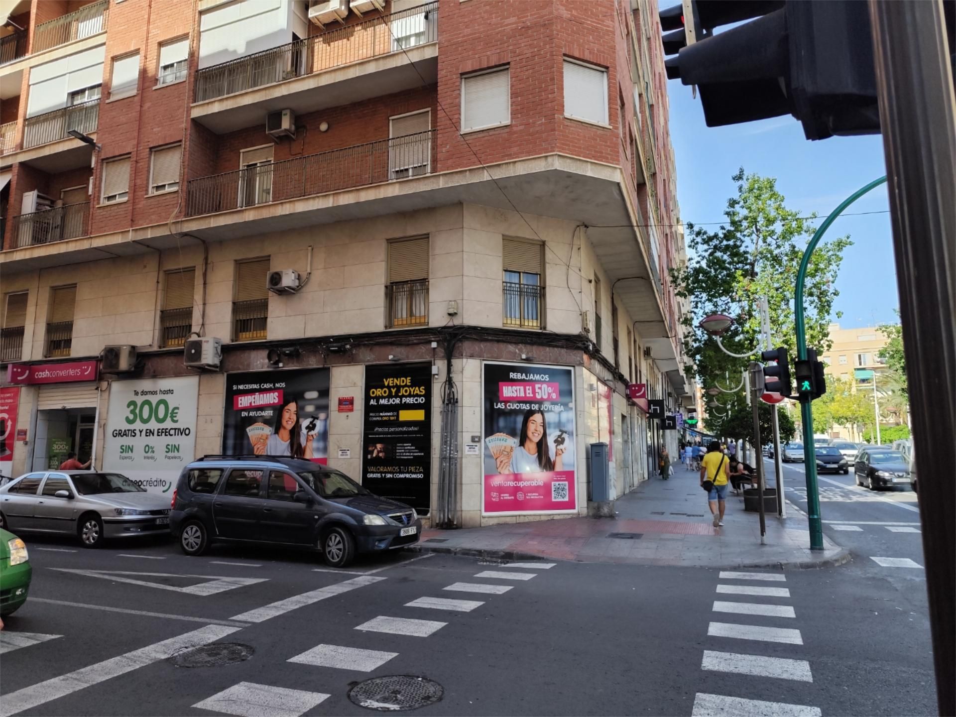 Vista exterior de Pis en venda en Elche / Elx
