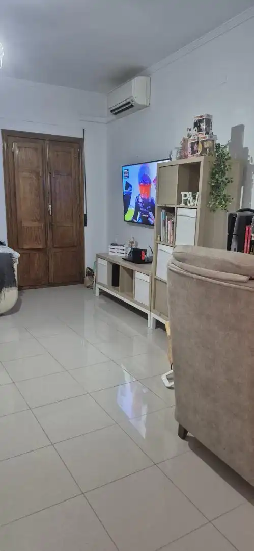 Living room of Flat for sale in Baena  with Air Conditioner, Terrace and Storage room