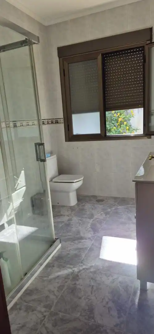 Bathroom of Flat for sale in Baena  with Air Conditioner, Terrace and Storage room