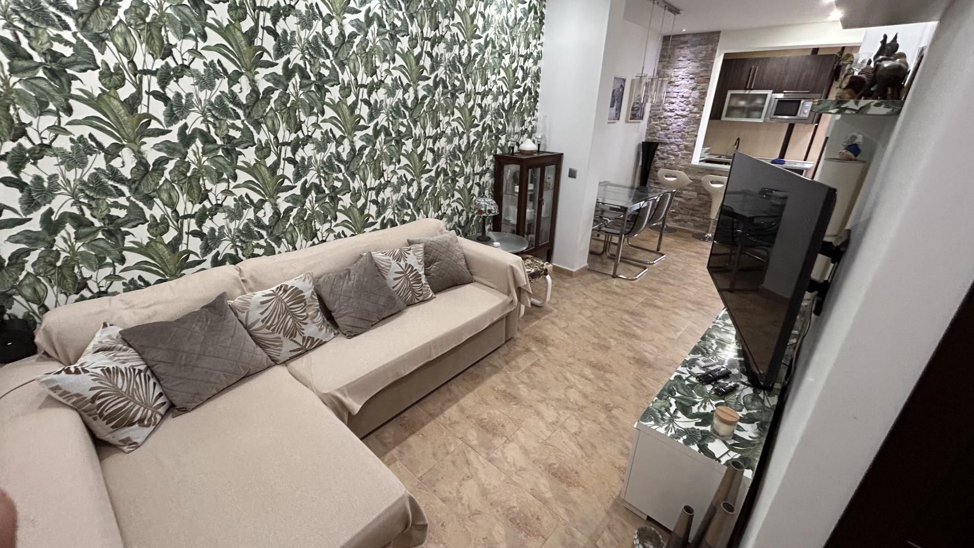 Flat to rent in Calle Nerja, 7, La Carihuela - Los Nidos