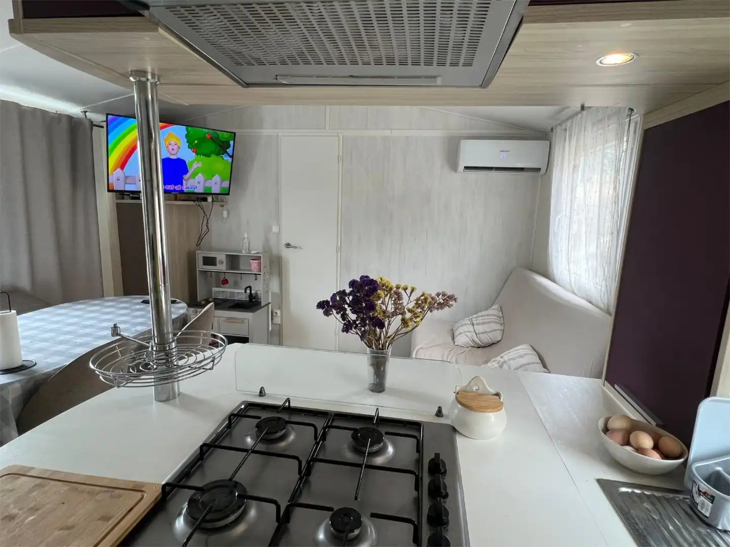Finca rústica en venta en Carrer Figueretes, Finestrat Pueblo Cocina de Finca rústica en venta en Finestrat con Aire acondicionado, Calefacción y Jardín privado