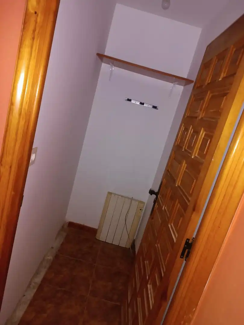 Casa adosada en venda a Calle el Cerrato, 12, El Cristo Dormitori de Casa adosada en venda en Palencia amb Calefacció, Parquet i Traster