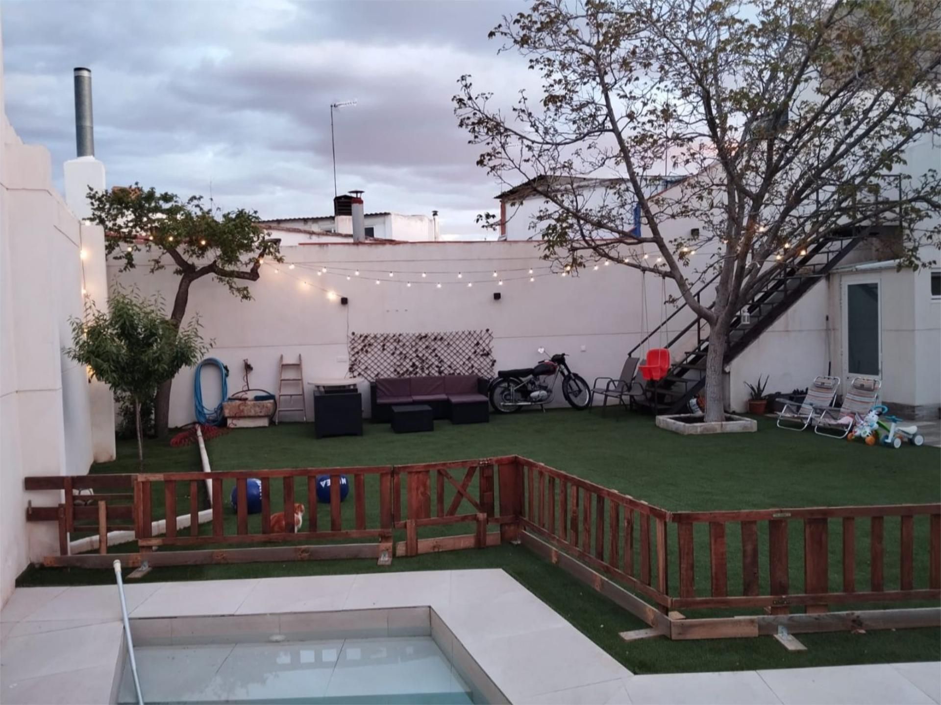 Terrace of Planta baja for sale in Tomelloso  with Private garden and Swimming Pool