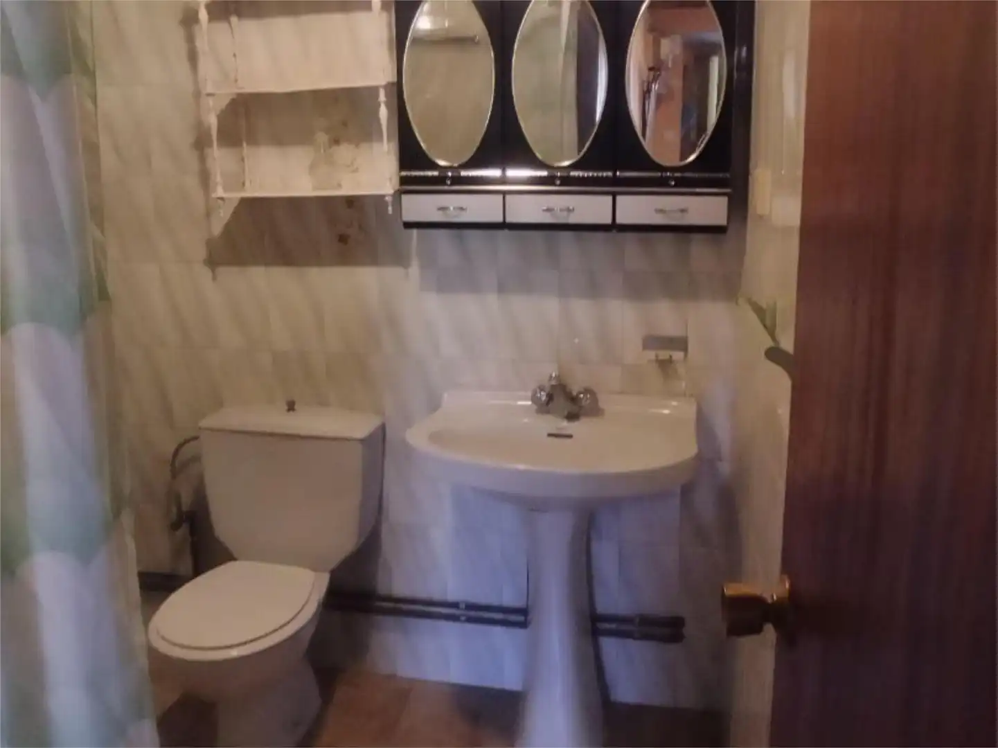 Bathroom of Flat for sale in Manzanal de Arriba  with Furnished and Balcony